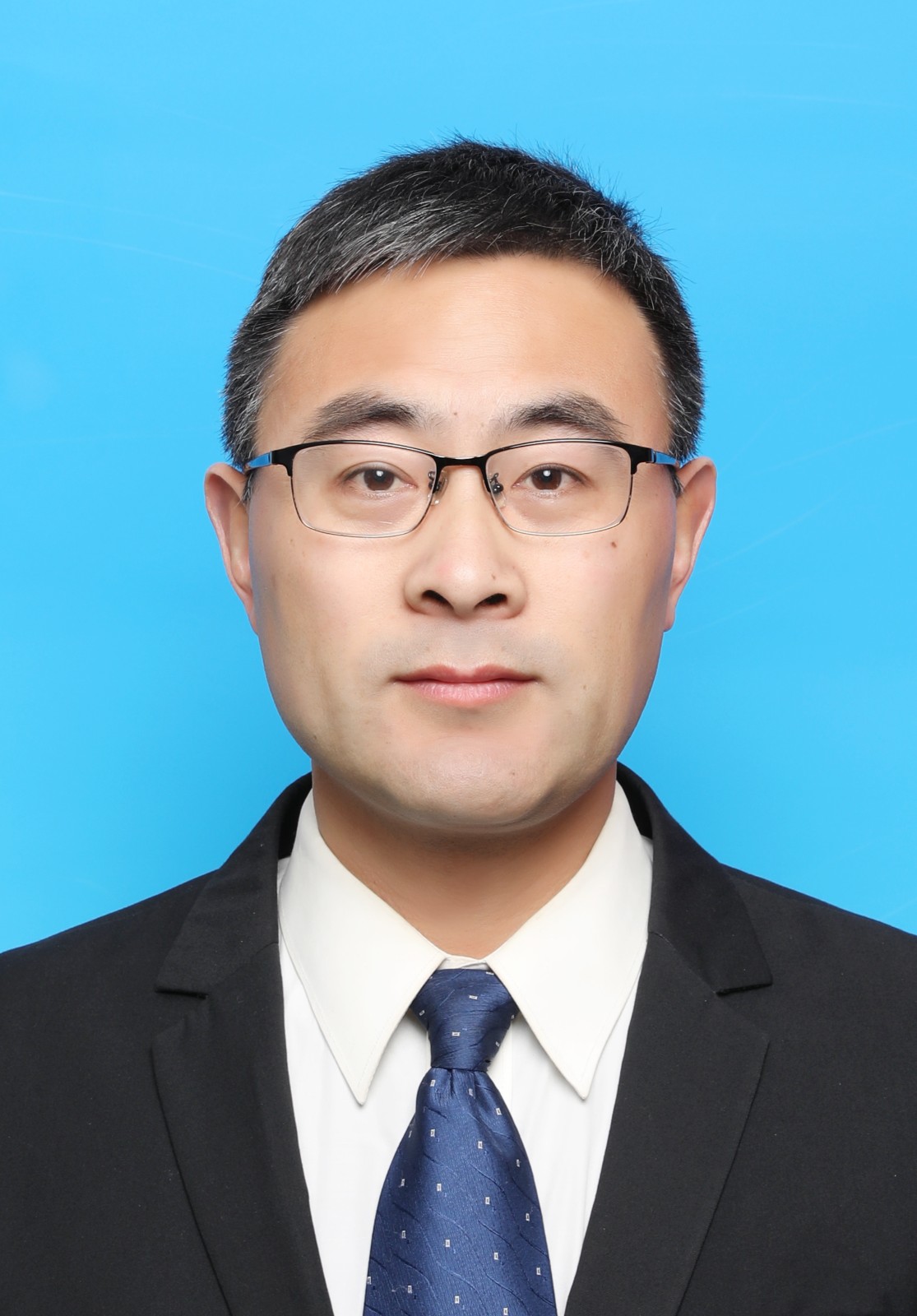 呂強(qiáng).jpg