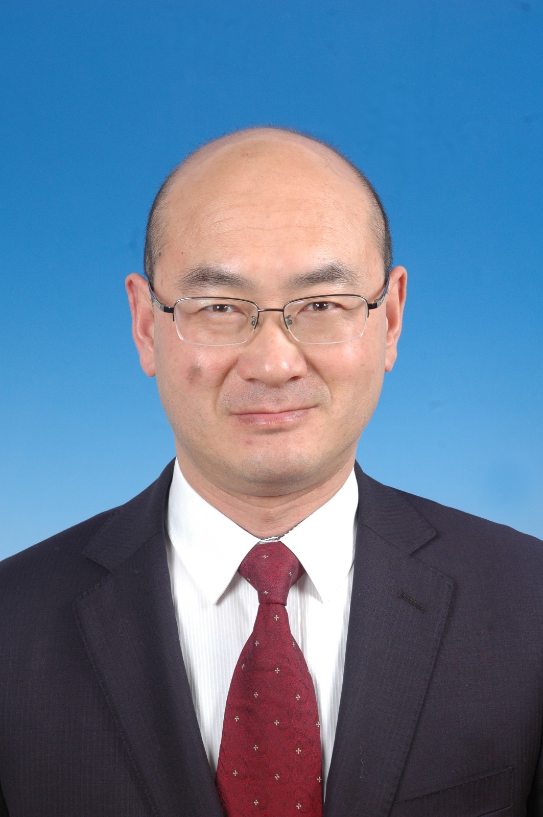 李.jpg