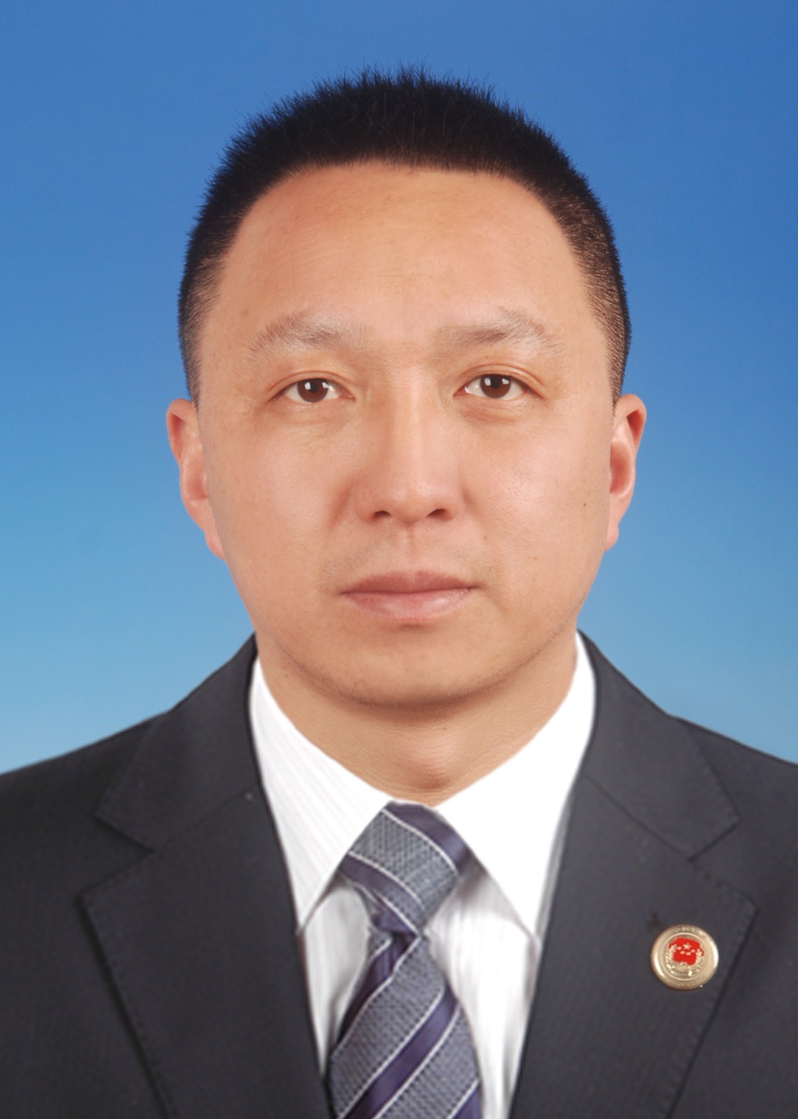副主任科員謝小鋒.jpg
