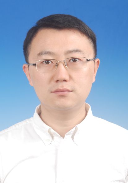 黃晨.jpg